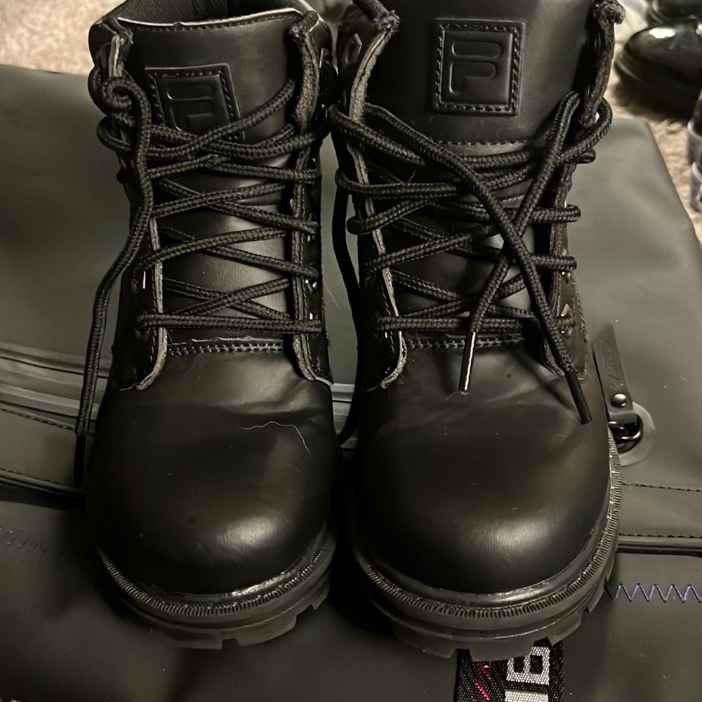 Fila boots